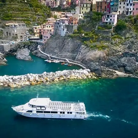 Quiet Night 게스트하우스